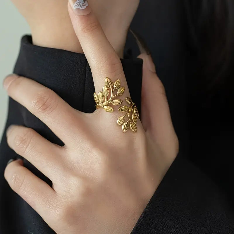 Blad Ring – Elegant Verstelbaar Design van Roestvrij Staal