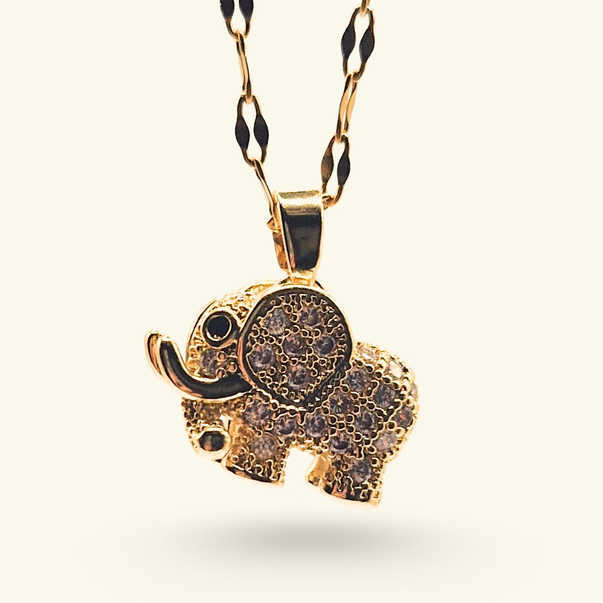 Goudkleurige Olifant Ketting met Strass – Roestvrijstalen Hanger met 18K Look